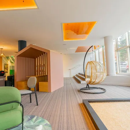 Hotel apartamentowy Ecla Paris 3*