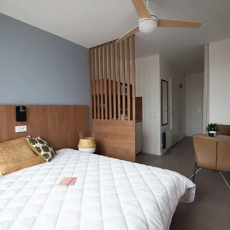 Aparthotel Ecla Paris 3*